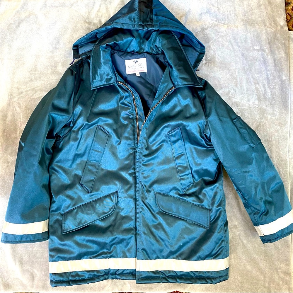 VINTAGE US Air Runway Jacket ✨RARE✨Golden Fleece